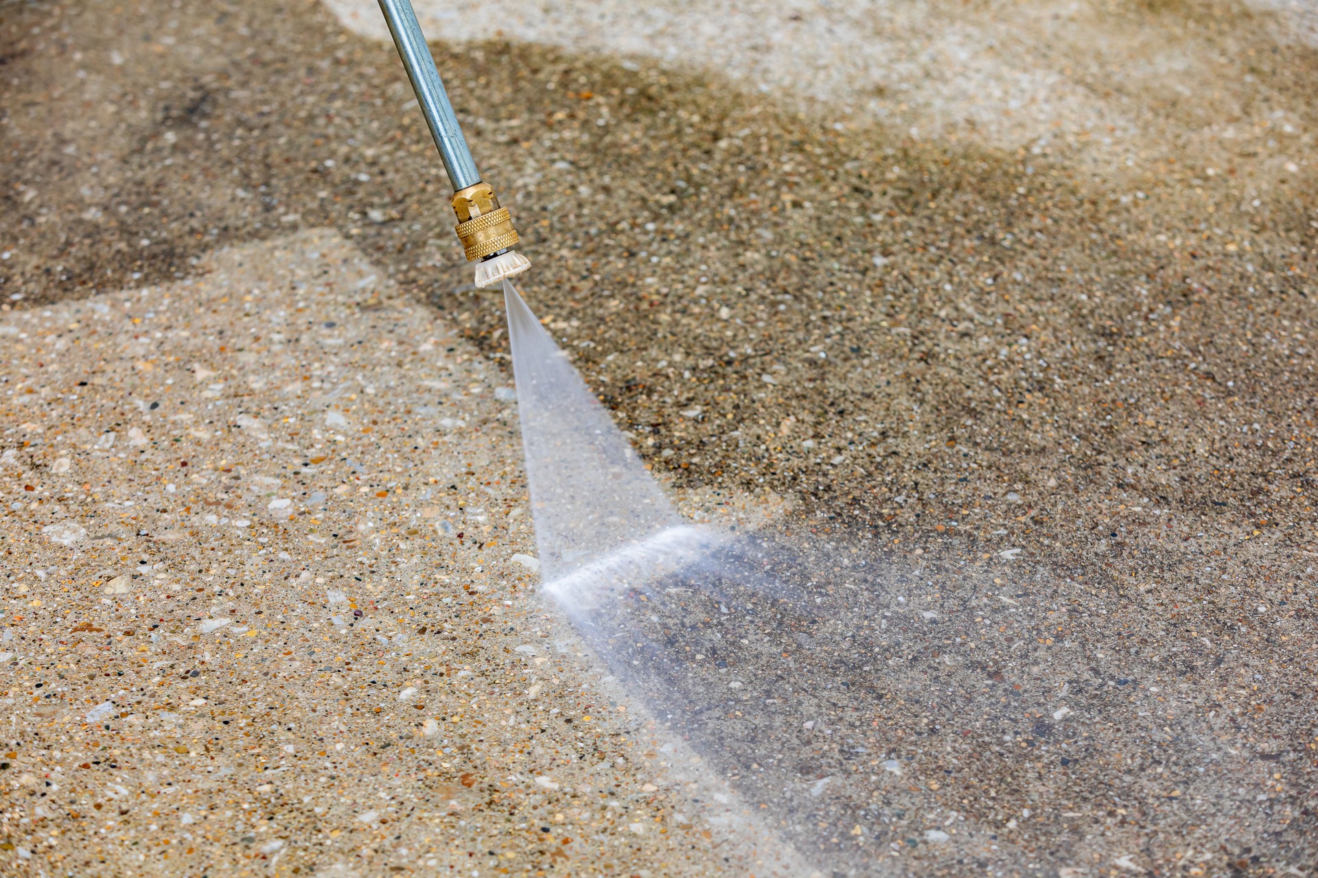 We will remove all the dirt and stains from your driveway